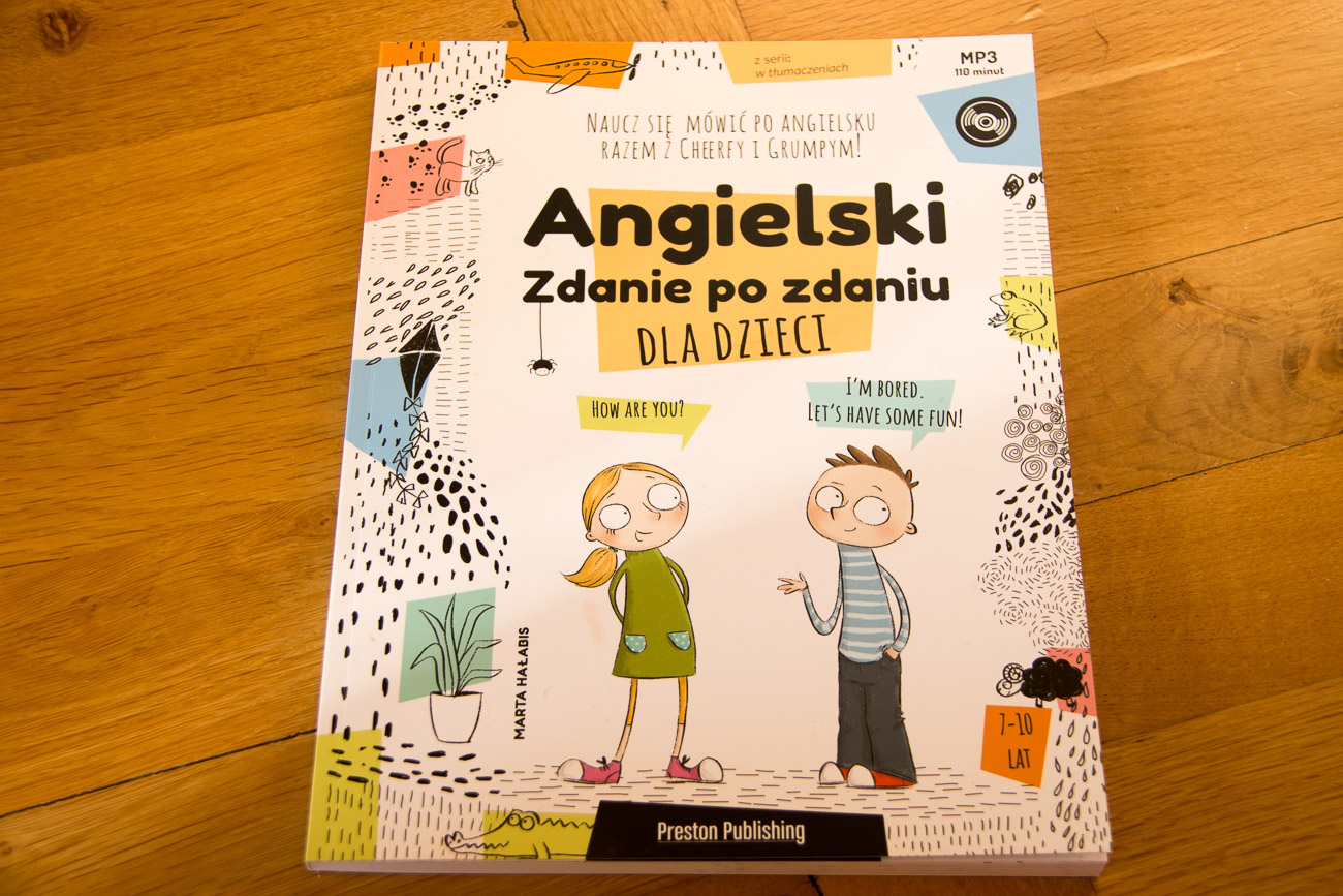 "Angielski dla dzieci - zdanie po zdaniu" - książka z płytą dla dzieci i rodziców uczących w domu + niespodzianka